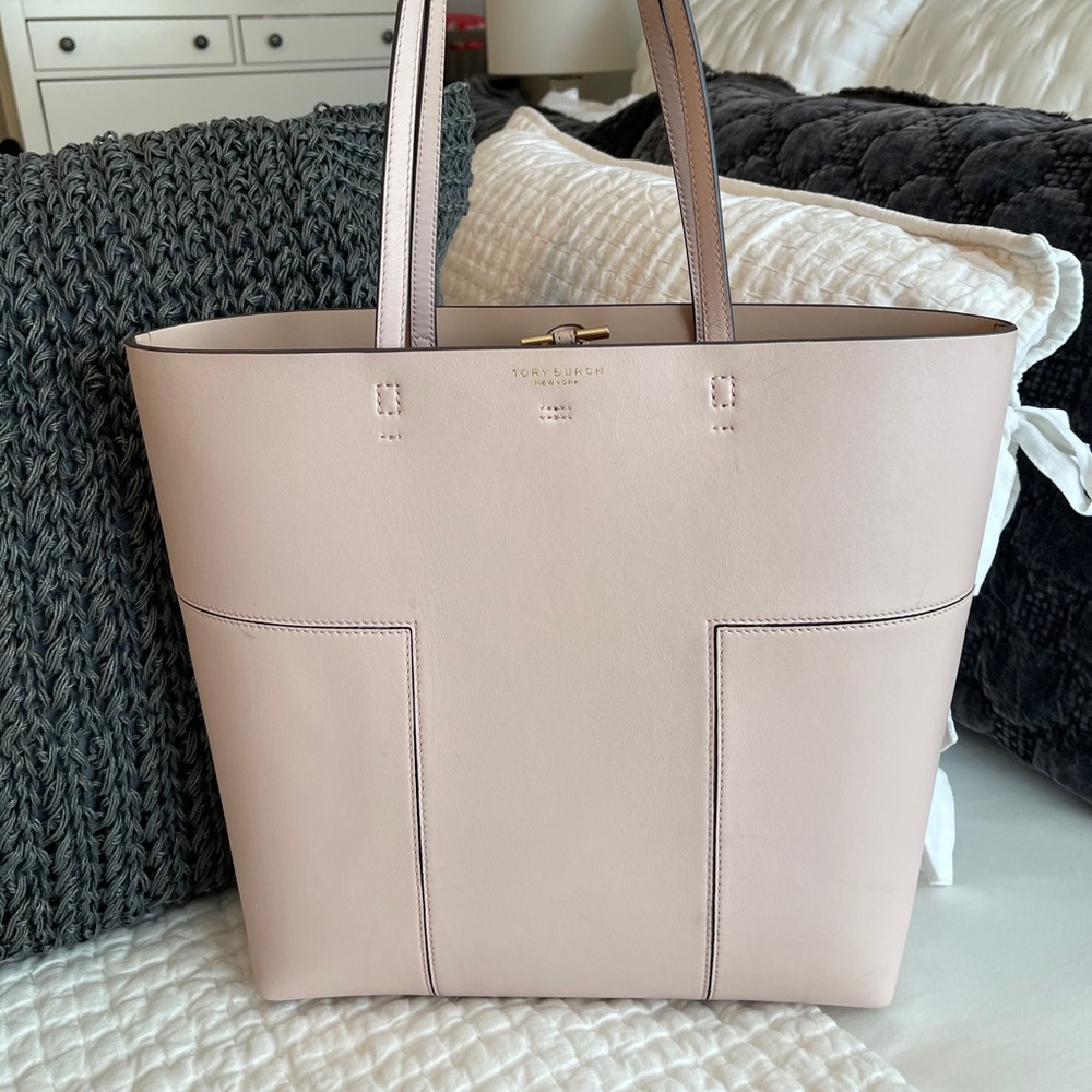 TORY BURCH TOTE
